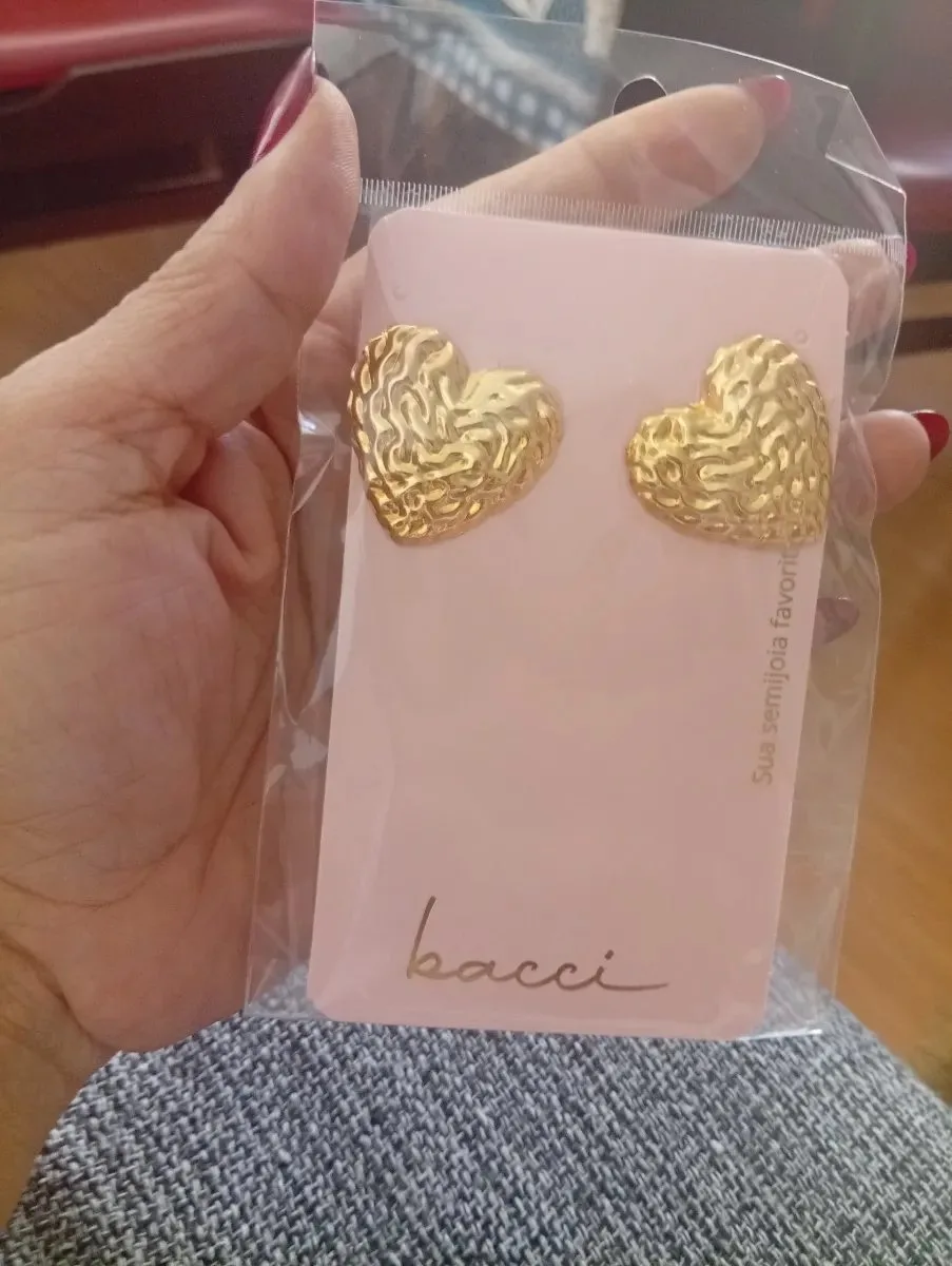 Brinco Coração Dourado