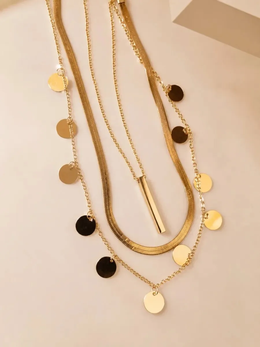 Colar Camadas Dourado Brilho